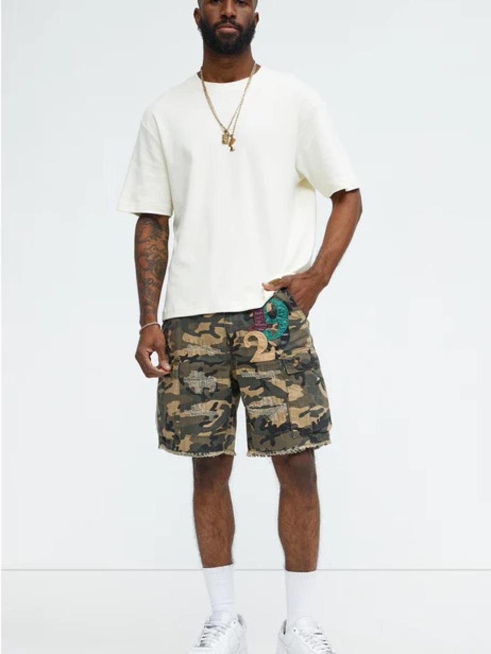 Fashion Nova Men's Camo Cargo Shorts - Olive Camo with Patch Detail